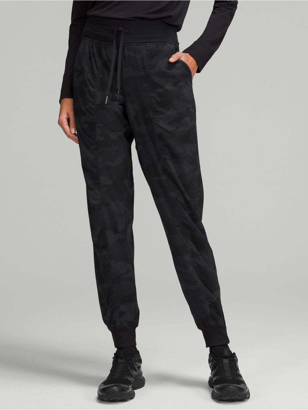 Lululemon Dance Studio Mid Rise Jogger Camo Black Pants Sz 2